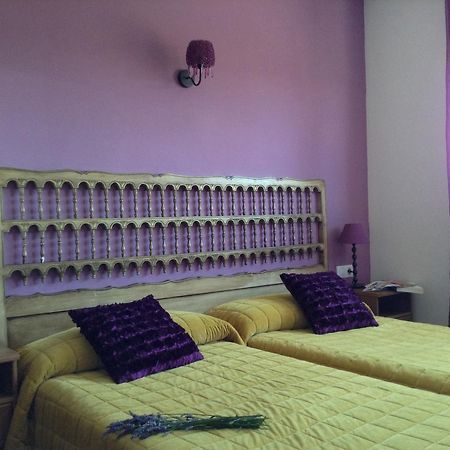 Hostal Camino Del Perdon Uterga 외부 사진