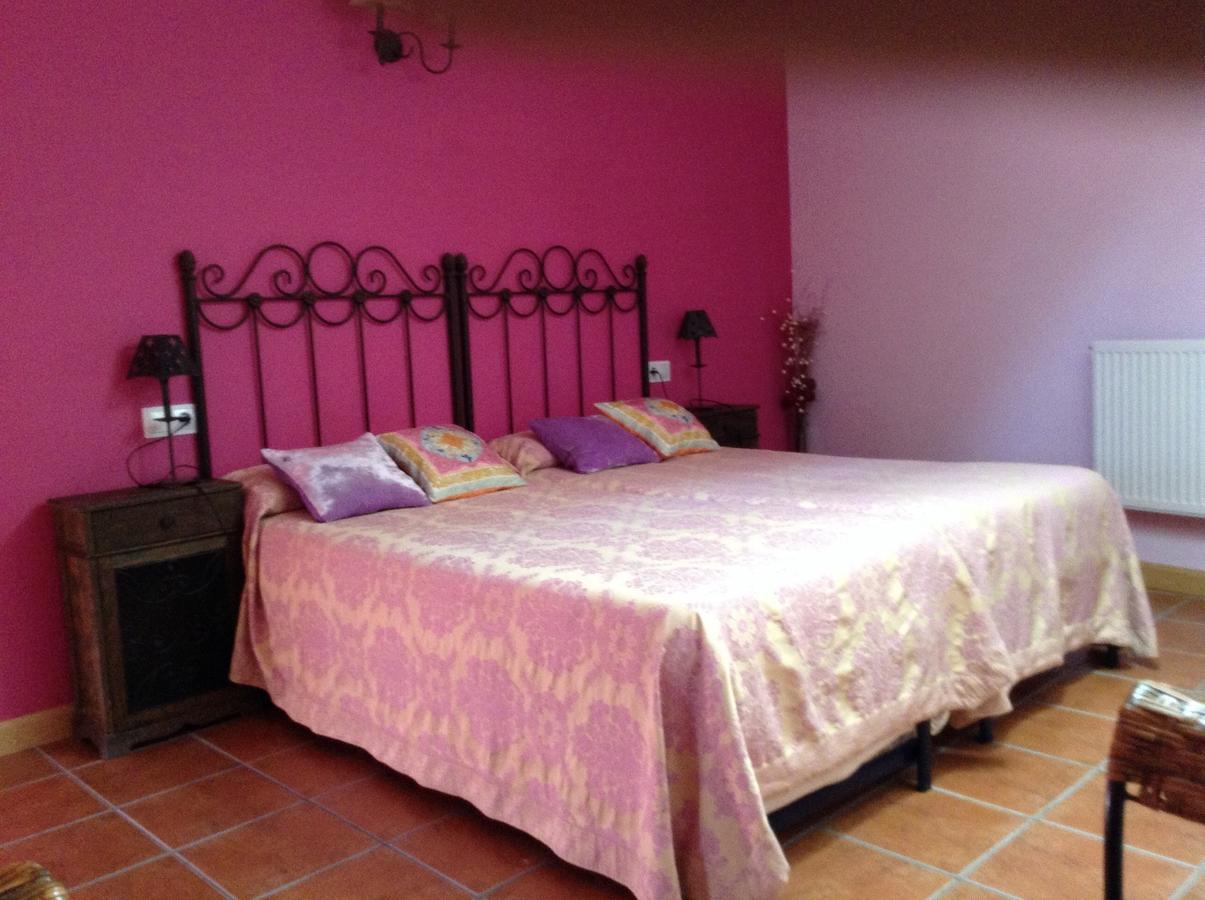 Hostal Camino Del Perdon Uterga 외부 사진