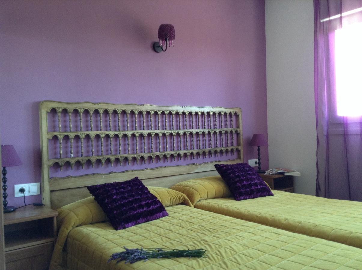 Hostal Camino Del Perdon Uterga 외부 사진